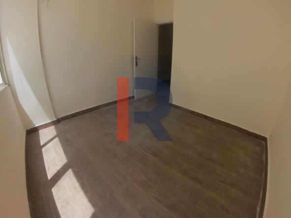 R9-2449 Apartment 145m for Sale in Mitein Street – Tripoli — الصورة 4 من 6