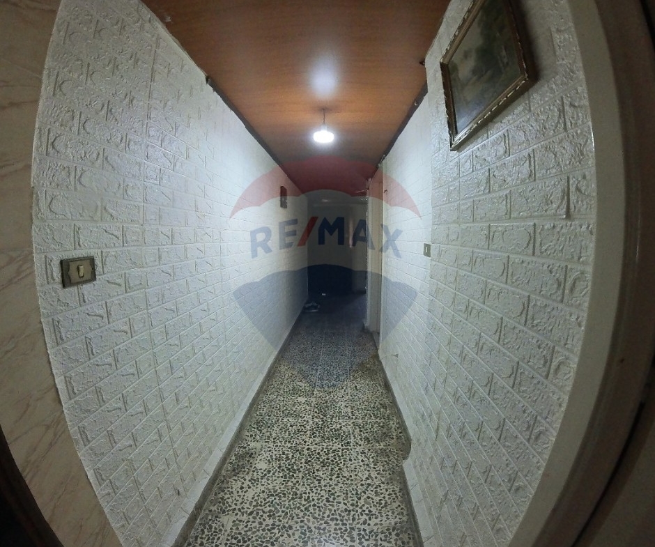 R9-2465 Apartment 135m for Sale Behind KFC Bab Bahsas Tripoli — الصورة 5 من 11
