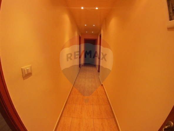 R9-2448 Apartment 220m for Sale in Corniche El Mina – Tripoli — Photo 5 of 12
