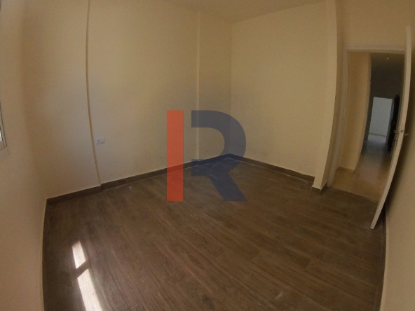 R9-2449 Apartment 145m for Sale in Mitein Street – Tripoli — الصورة 5 من 6
