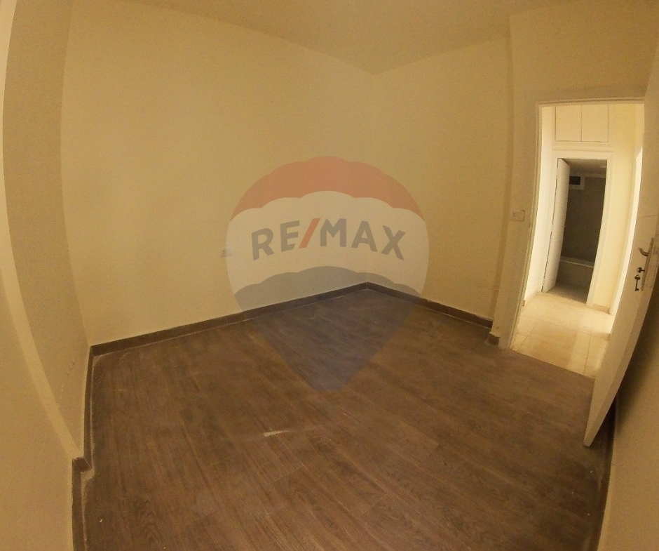 R9-2449 Apartment 145m for Sale in Mitein Street – Tripoli — الصورة 6 من 6