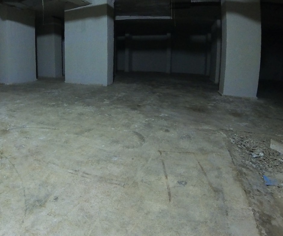 R9-2460 Warehouse 1100m for Sale in Condor Street – Tripoli — الصورة 7 من 7