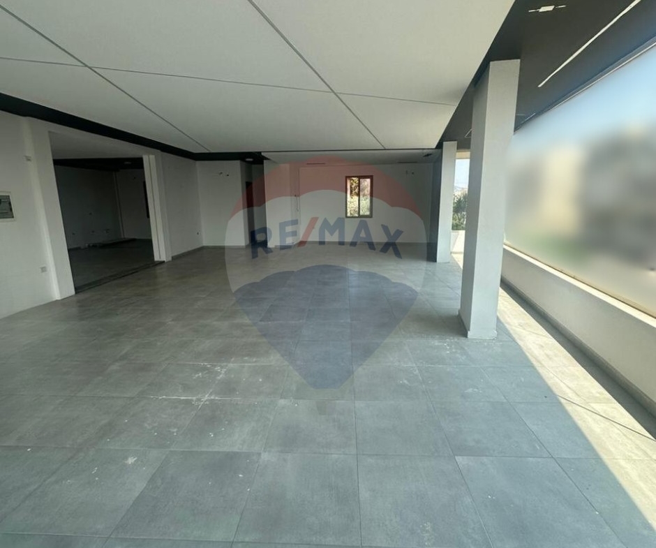 R9-2524 Office 200m for Rent in Nakhleh – Koura — الصورة 4 من 4