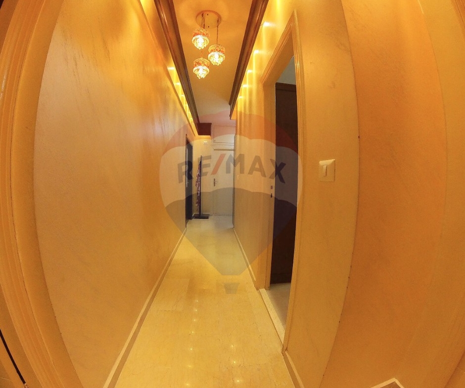R9-2556 Apartment 135m for Sale in Corniche El Mina – Tripoli — Photo 11 of 11