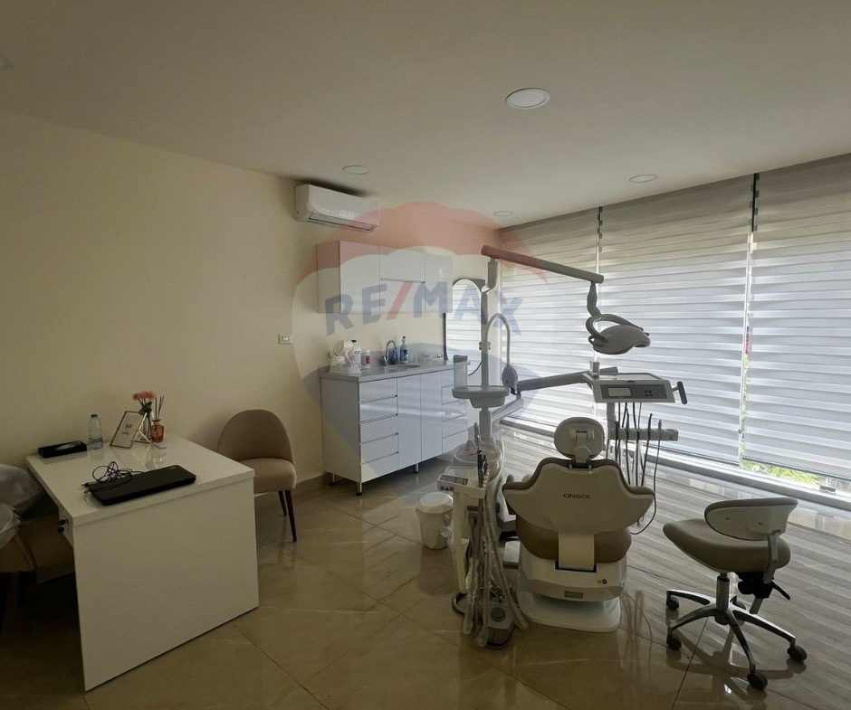 R9-2527 Fully Equipped Clinic for Rent in Tripoli – Azmi Street — الصورة 2 من 3