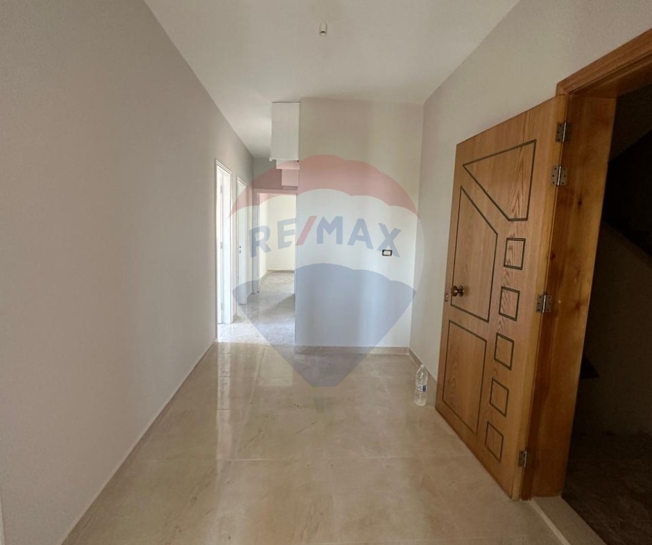 R9-2548 Apartment 135m for Sale in Mejdlaya – Zgharta — الصورة 2 من 9