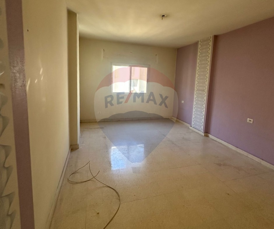 R9-2561 Apartment for Sale in Dam W Farez – Tripoli — الصورة 2 من 8