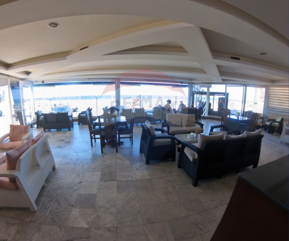 R9-2578 Restaurant 220m for Sale in Corniche El Mina – Tripoli — Photo 2 of 11