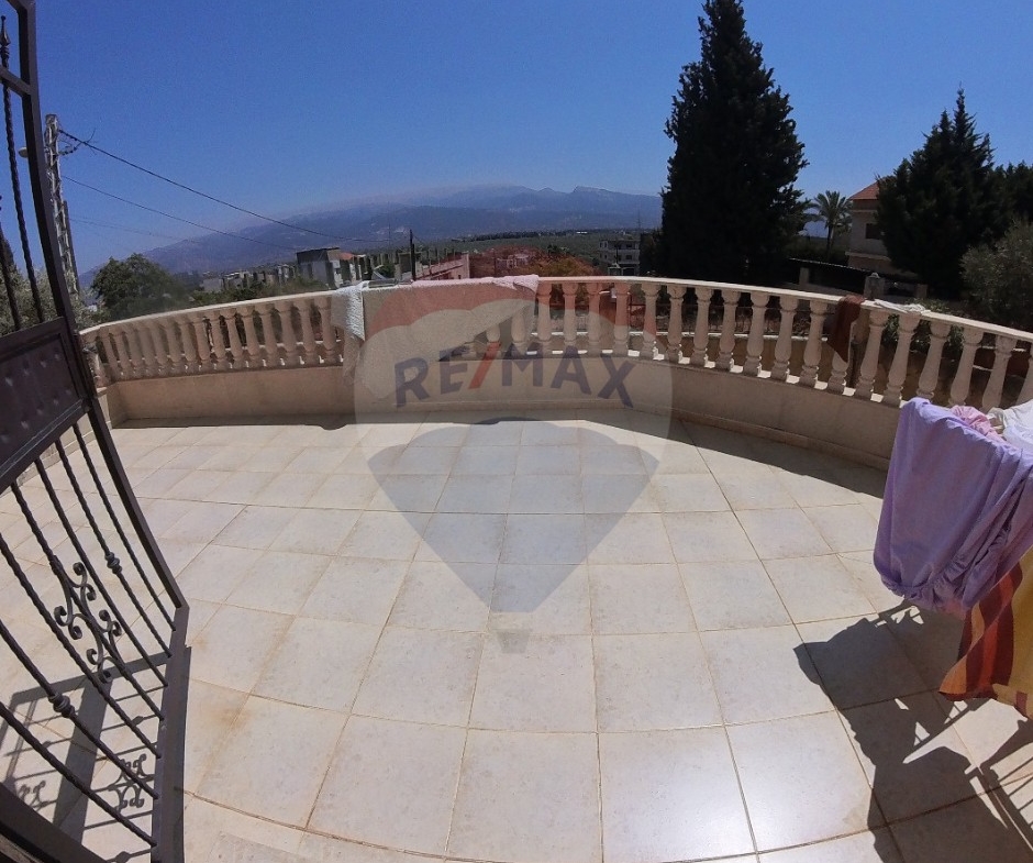 R9-2569 Villa for Sale in Btouratij – Koura — الصورة 21 من 21