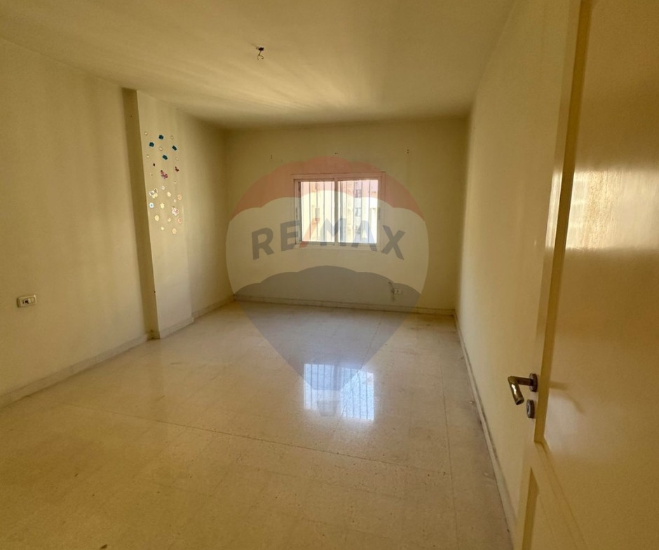 R9-2561 Apartment for Sale in Dam W Farez – Tripoli — الصورة 3 من 8