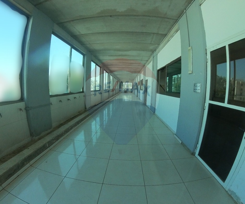 R9-2553 Furnished School for Rent in Abou Samra Tripoli – 2,000 m² — Photo 4 of 8