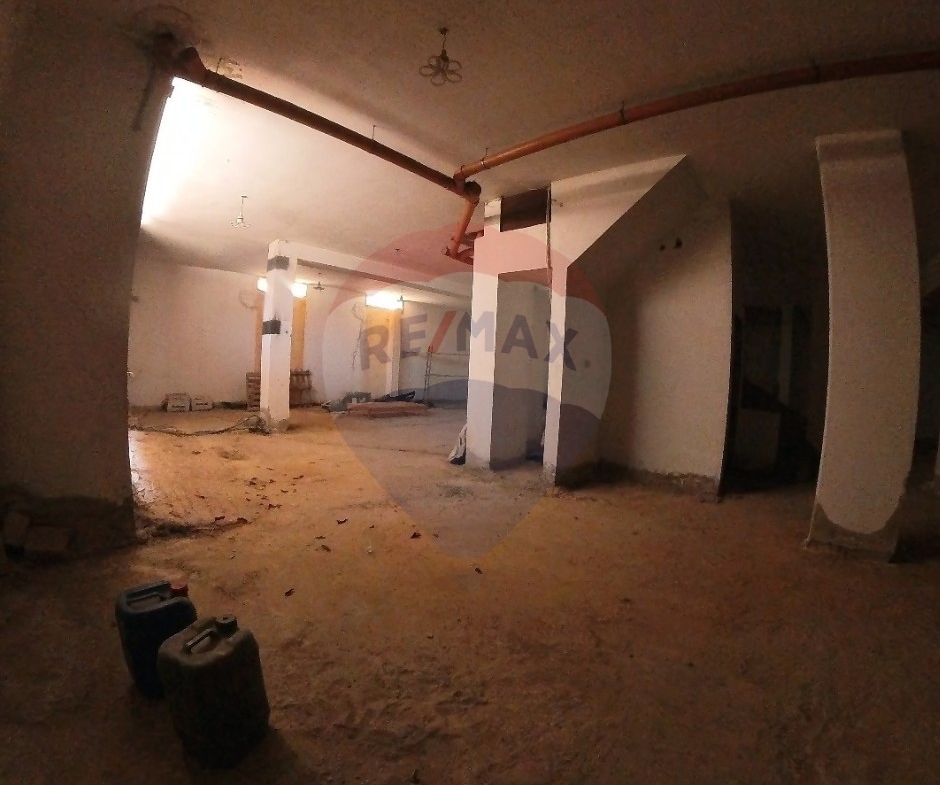 R9-2569 Villa for Sale in Btouratij – Koura — الصورة 4 من 21