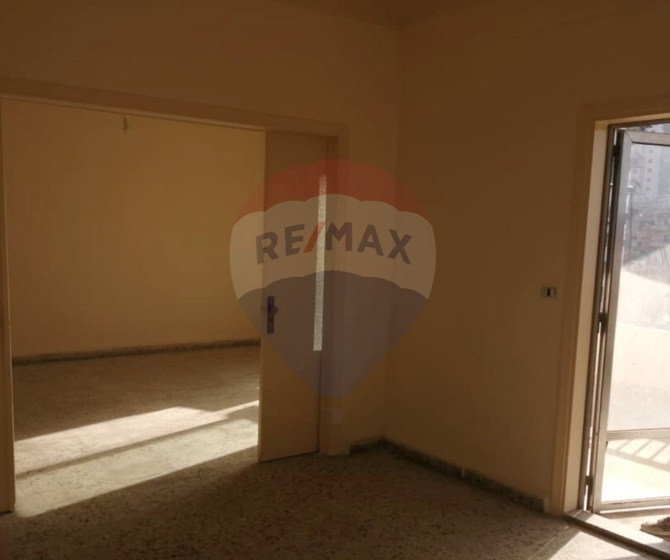 R9-2536 Apartment 185m for sale in Baddawi's Main Road - Tripoli — Photo 5 of 5