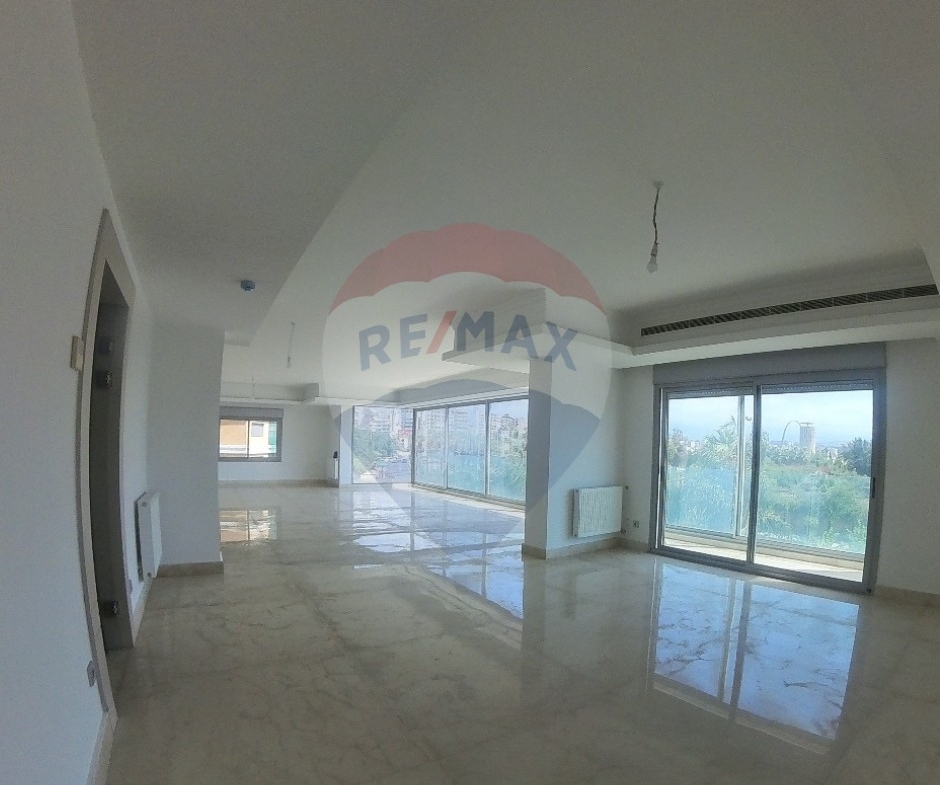 R9-2520 Spacious Apartment 375m for Rent in Maarad Ring – Tripoli — الصورة 6 من 12