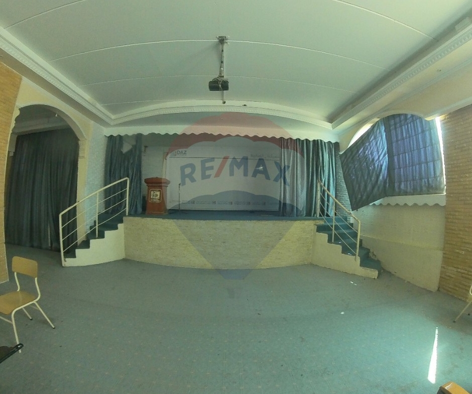 R9-2553 Furnished School for Rent in Abou Samra Tripoli – 2,000 m² — Photo 8 of 8