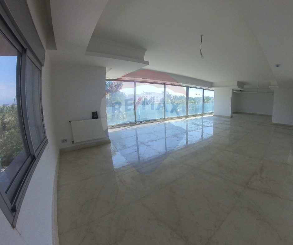 R9-2520 Spacious Apartment 375m for Rent in Maarad Ring – Tripoli — الصورة 8 من 12
