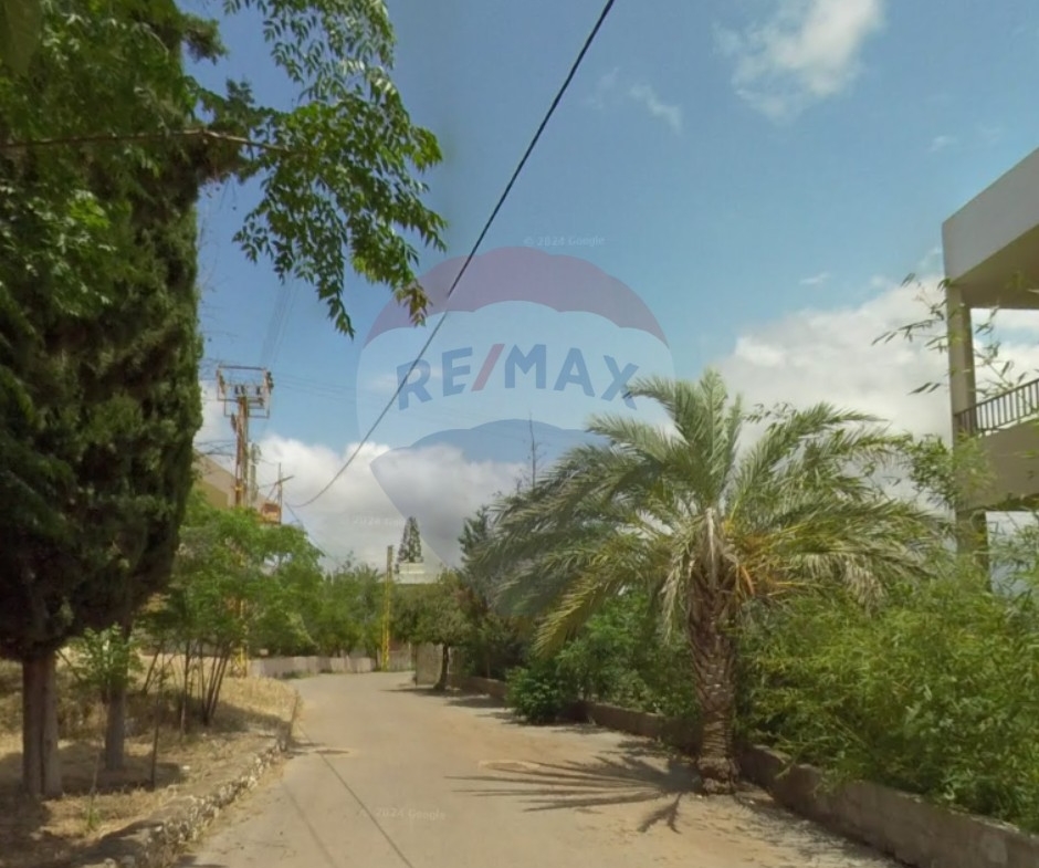 R9-2583 Land 904m for Sale in Btouratij – Koura — الصورة 3 من 3