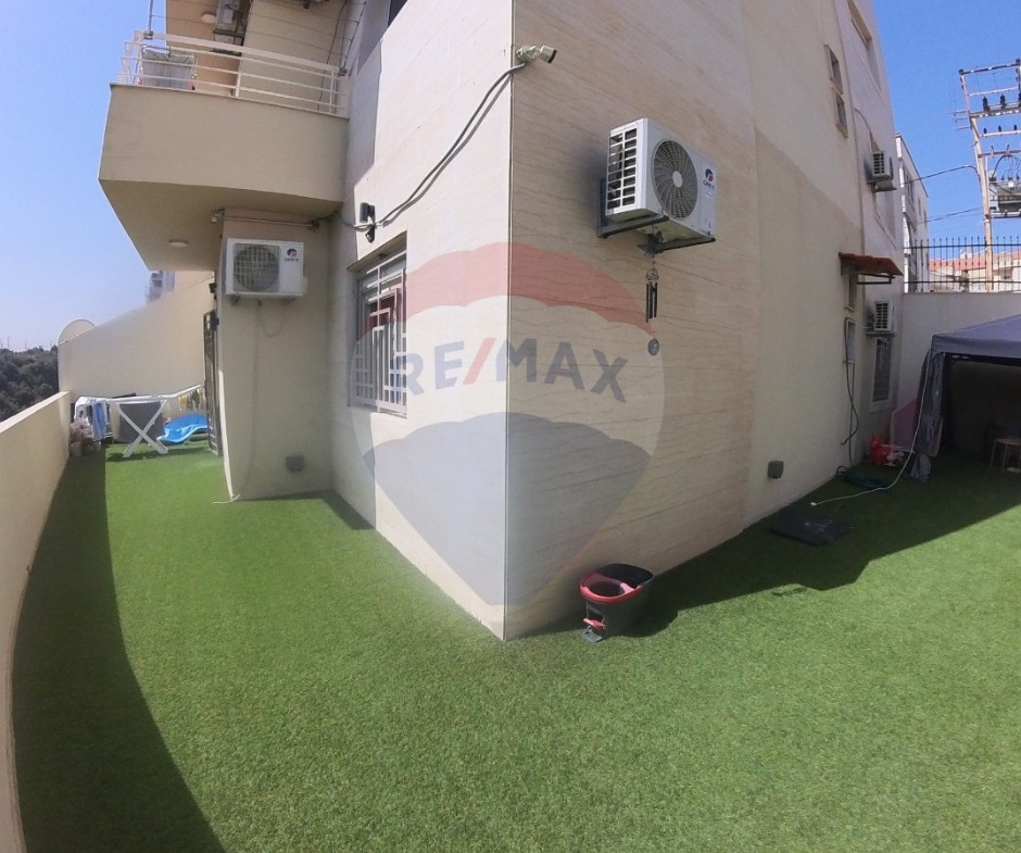 R9-2686 Apartment for Sale – Btouratij, Koura — الصورة 14 من 16