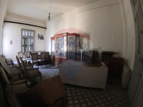 R9-2613 Apartment for Sale in Azmi, Tripoli – 172 Square Meters — الصورة 2 من 7