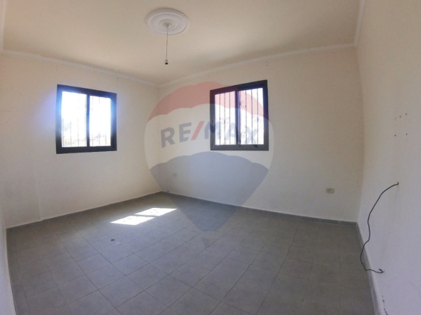 R9-2627 Apartment for Sale – Abou Samra, Tripoli — Photo 2 of 7