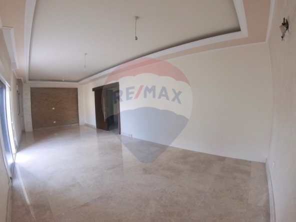 R9-2639 Apartment for Sale – Marmaroun, Tripoli — Photo 2 of 13
