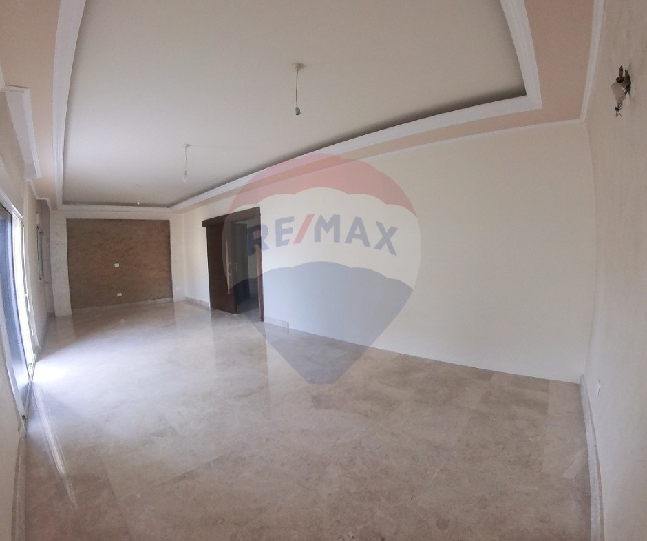R9-2639 Apartment for Sale – Marmaroun, Tripoli — Photo 2 of 13
