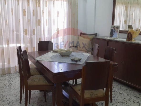 R9-2641 Apartment for Sale – Corniche El Mina, Tripoli — Photo 2 of 7