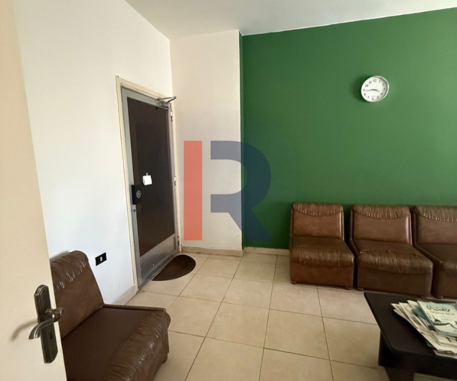 R9-2644 Fully Equipped Clinic for Sale – Azmi Street, Tripoli — الصورة 2 من 7