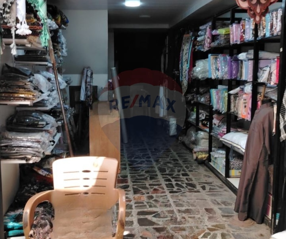 R9-2650 Shop for Sale – Souk El Bazerkan, Tripoli — Photo 2 of 6