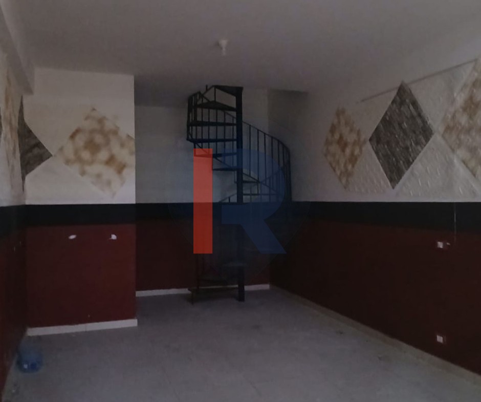 R9-2656 Shop for Rent – Mar Maroun, Tripoli — الصورة 2 من 4