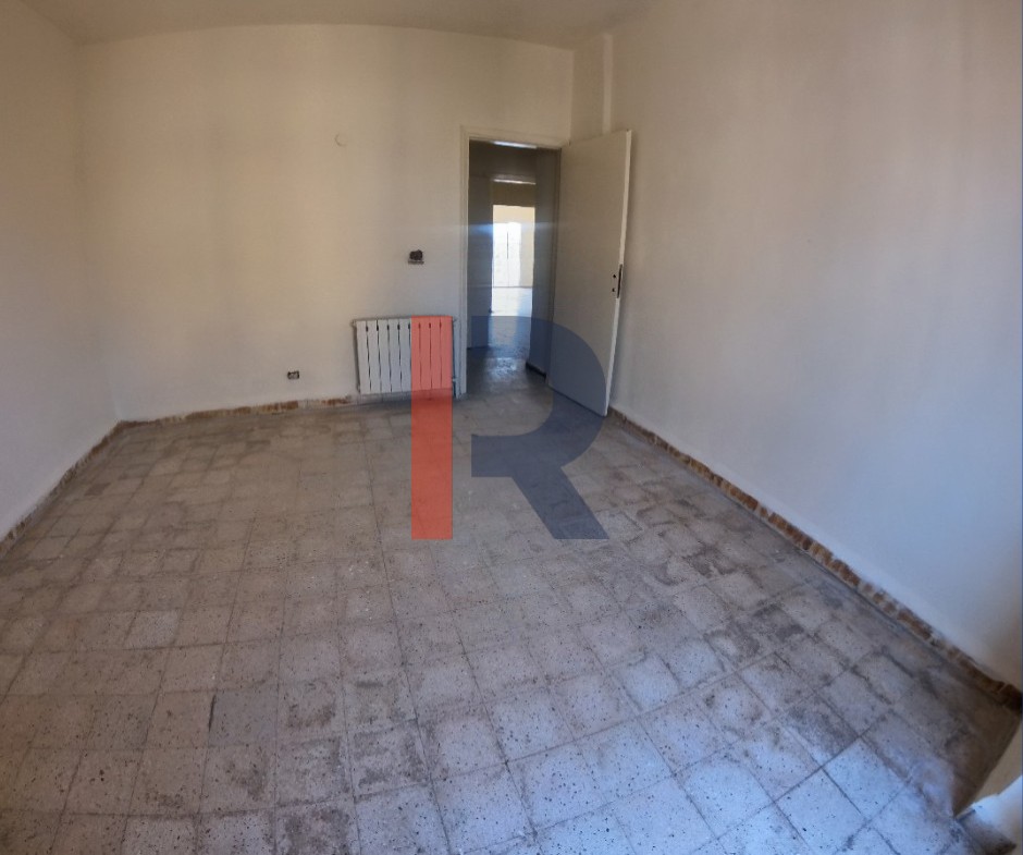 R9-2579 Apartment 150m for Sale in Miten Street – Tripoli — Photo 2 of 6