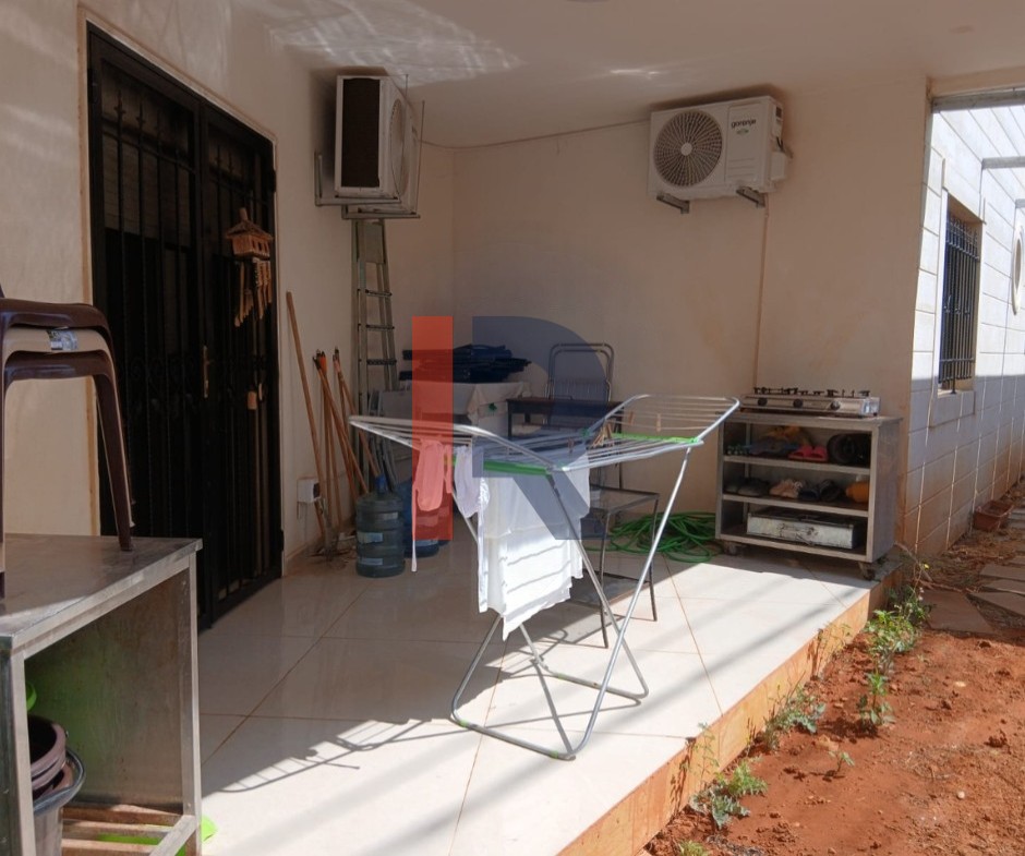 R9-2624 Fully Furnished Ground-Floor Apartment for Sale – Nakhleh, Koura — الصورة 17 من 18