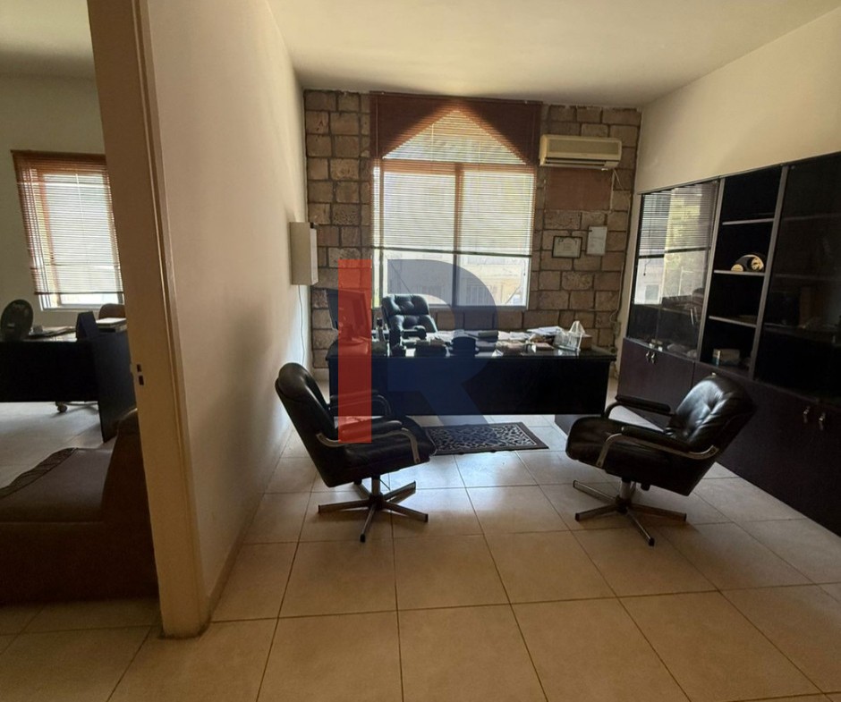 R9-2644 Fully Equipped Clinic for Sale – Azmi Street, Tripoli — الصورة 3 من 7