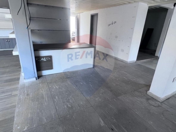 R9-2652 Shop for Rent – Daher El Ain, Koura — Photo 3 of 6