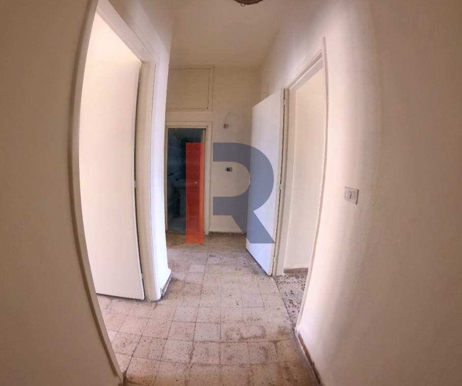 R9-2579 Apartment 150m for Sale in Miten Street – Tripoli — Photo 3 of 6