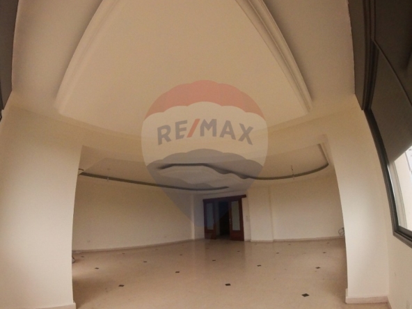 R9-2580 Apartment 250m for Rent in Dam Wel Farez – Tripoli (Zone D) — الصورة 4 من 8