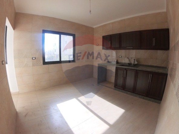 R9-2608 Multi-Floor Building for Sale in Jabal Beddawi, Tripoli – Brand New Apartments — Photo 4 of 8