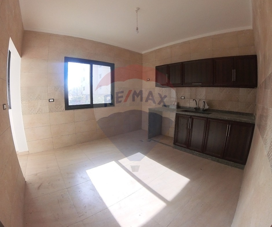 R9-2608 Multi-Floor Building for Sale in Jabal Beddawi, Tripoli – Brand New Apartments — Photo 4 of 8