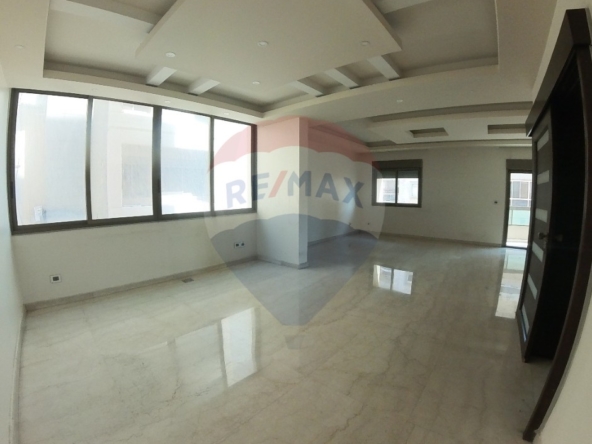 R9-2610 Apartment for Rent in Dam wel Farez, Tripoli – 200 Square Meters — Photo 4 of 7