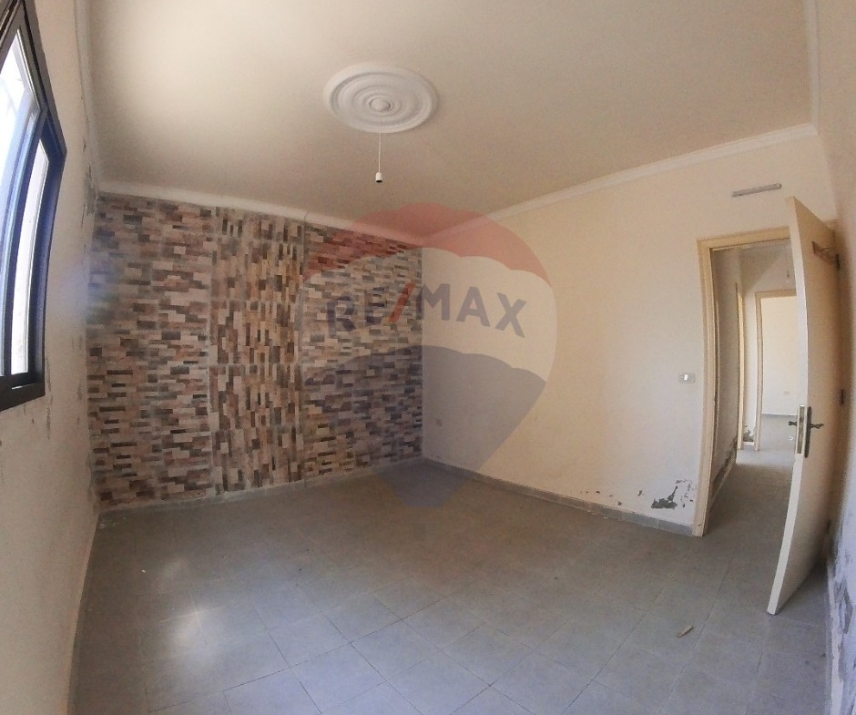 R9-2627 Apartment for Sale – Abou Samra, Tripoli — Photo 4 of 7
