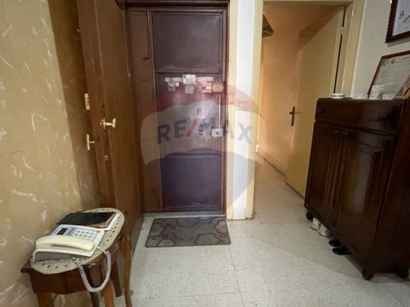 R9-2670 Apartment for Sale – Azmi Street, Tripoli — الصورة 4 من 7