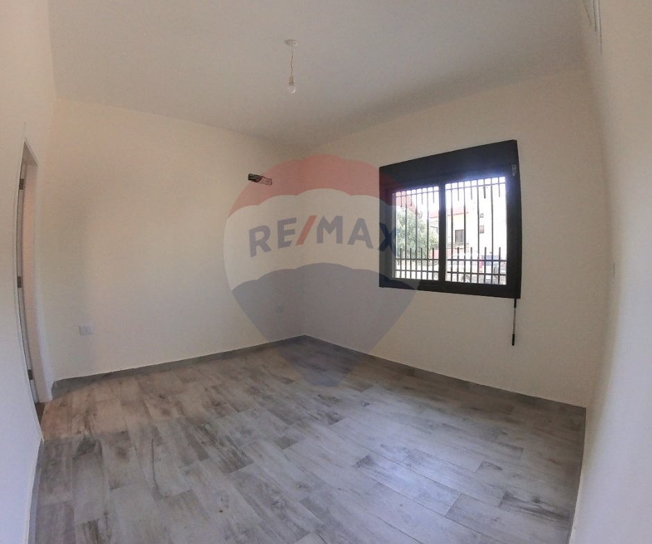 R9-2600 Apartment for Sale in Barsa, Koura — الصورة 5 من 11
