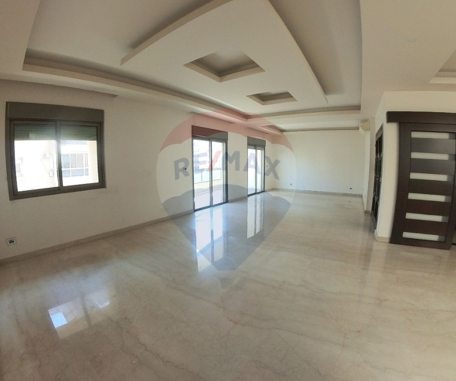 R9-2610 Apartment for Rent in Dam wel Farez, Tripoli – 200 Square Meters — Photo 5 of 7