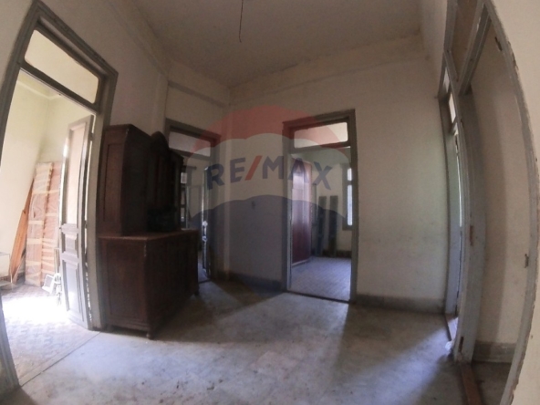 R9-2613 Apartment for Sale in Azmi, Tripoli – 172 Square Meters — الصورة 5 من 7