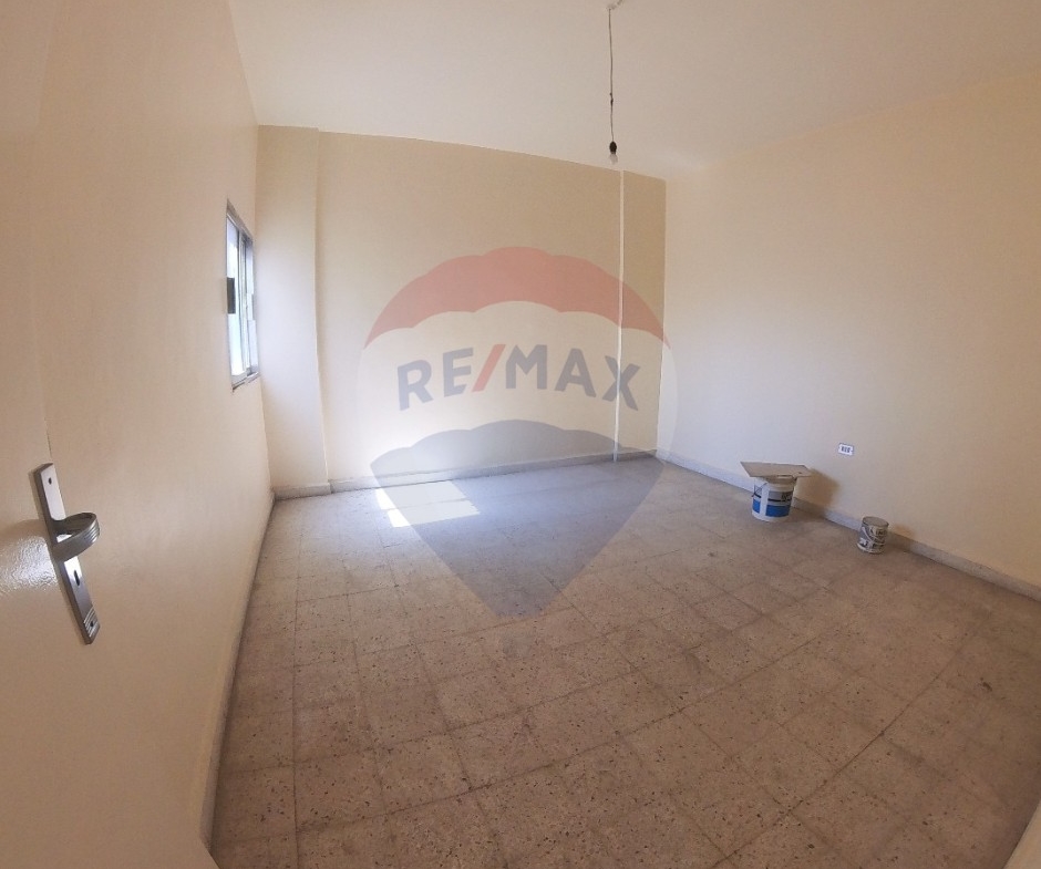 R9-2632 Apartment for Sale – Hawooz Abou Samra, Tripoli — Photo 5 of 9
