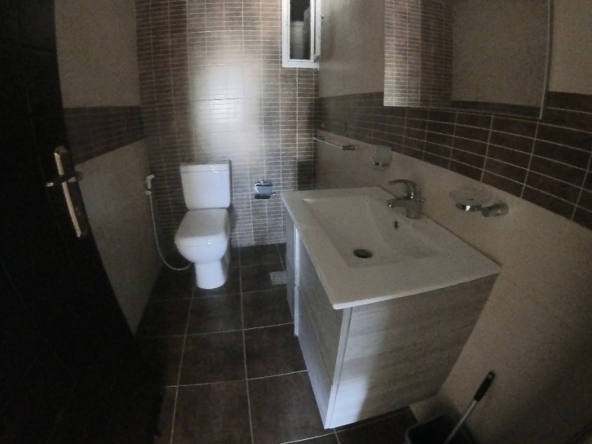R9-2639 Apartment for Sale – Marmaroun, Tripoli — Photo 5 of 13