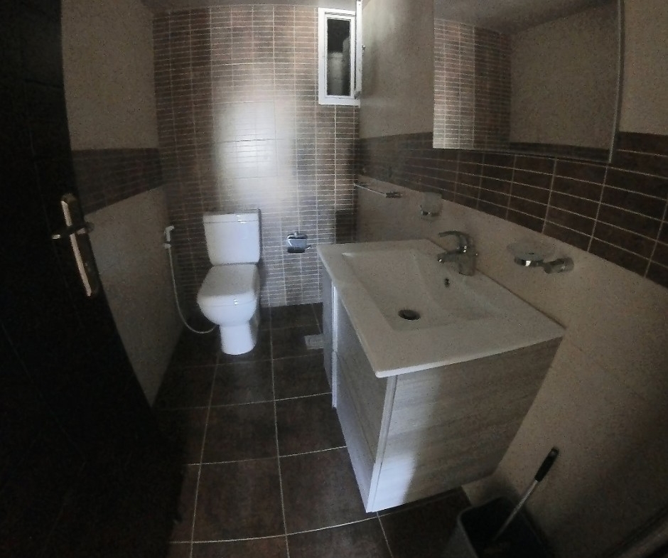 R9-2639 Apartment for Sale – Marmaroun, Tripoli — Photo 5 of 13