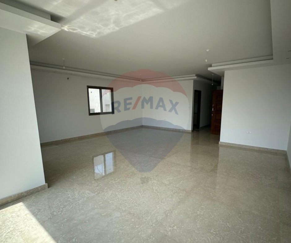 R9-2594 Apartment for Sale in Dam wel Farez, Tripoli – 200 Square Meters — الصورة 6 من 10