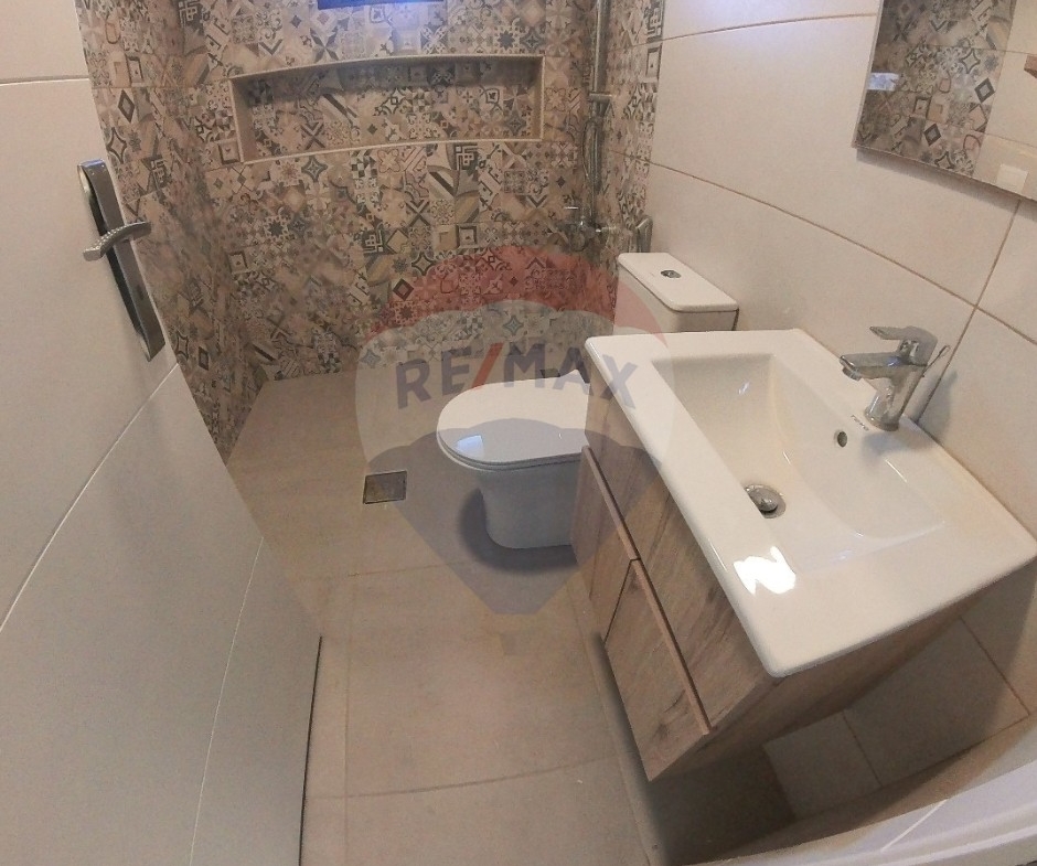 R9-2600 Apartment for Sale in Barsa, Koura — الصورة 6 من 11