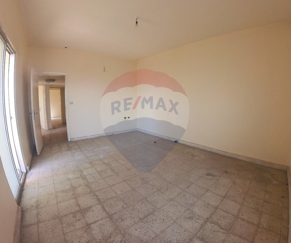 R9-2632 Apartment for Sale – Hawooz Abou Samra, Tripoli — Photo 6 of 9